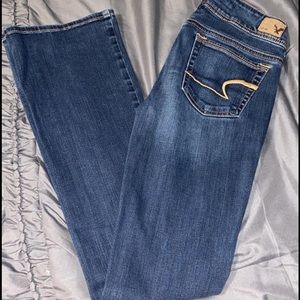 Women’s American Eagle Jeans